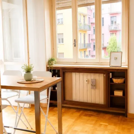 Quick Victoria Apartment Biella